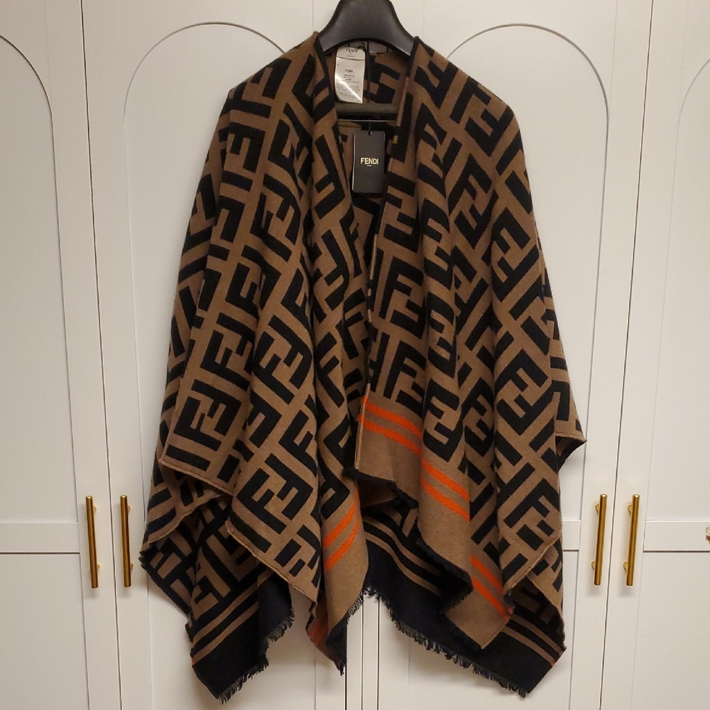 Fendi Geometric Patterned Poncho